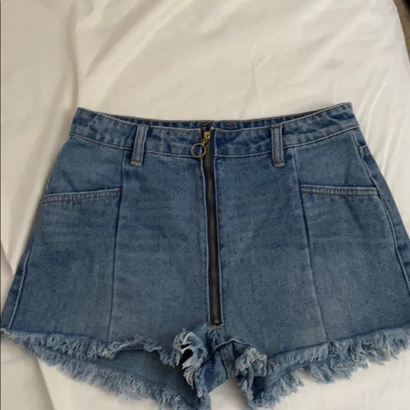 High waisted front zip jean shorts - Picture 1 of 2